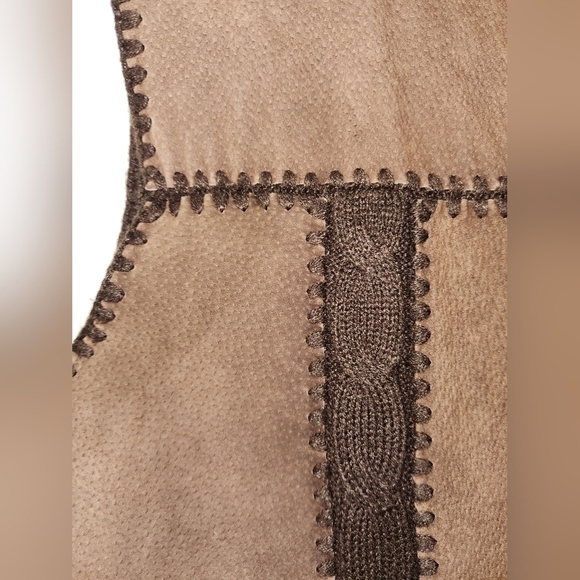 VINTAGE PLANET & COMPANY BROWN PATCH LEATHER CABLE KNIT ZIP SWEATER VEST SIZE M - Picture 6 of 10